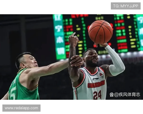 CBA交易过程中涉及足球队情况