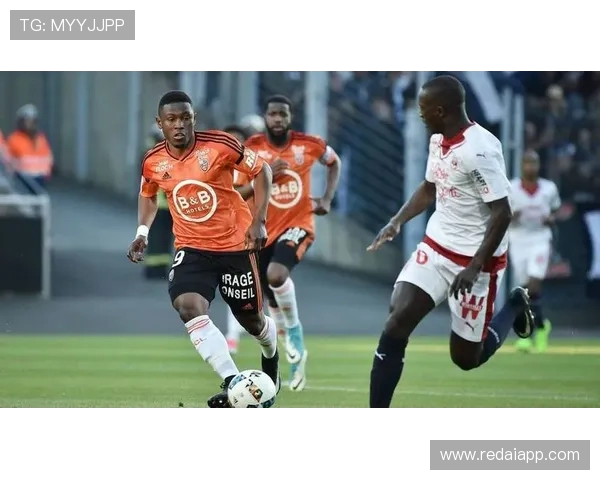 法乙焦点战沙托鲁迎战洛里昂谁能抢占升级先机全力冲击三分巅峰对决