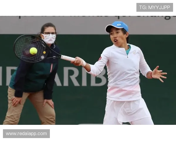 红土鏖战见证突破2020法网张帅力拼科维托娃经典一役女单风云