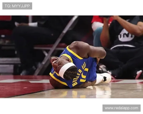 哈登坦言手指受伤状态不佳自责表现远未达到预期 哈登坦言手指受伤状态不佳自责表现远未达到预期