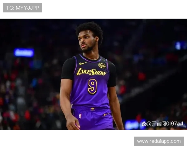 布朗尼强调对独行侠之战的重要性力争为赛季初期完美收官